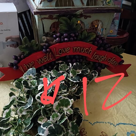 Garage sale - Picture 8 of 16